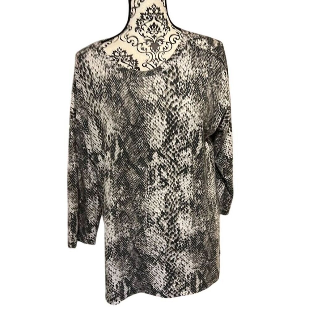 Womans shirt